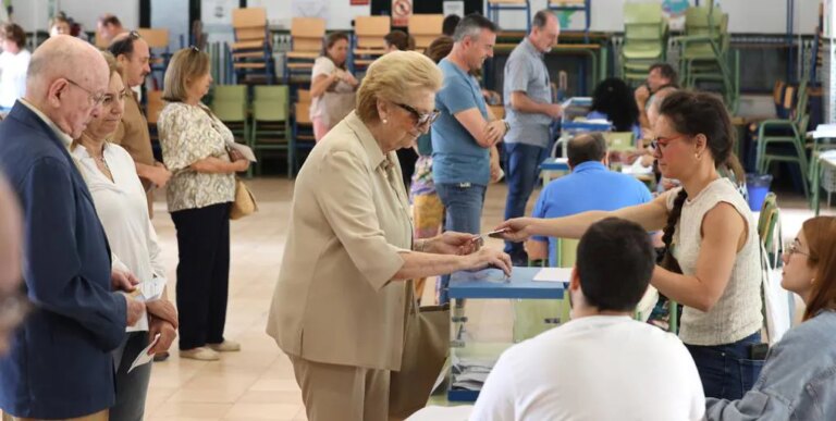 la participación apenas roza el 27% hasta las 14.00, casi 9 puntos menos que en 2019