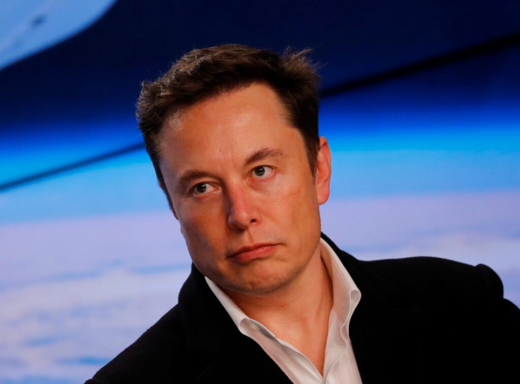 Tesla acelera: Musk dice que los accionistas respaldan "por gran mayoría" su salario