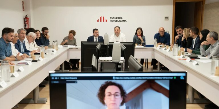Un 43% de la ejecutiva de ERC respalda el manifiesto que pide renovar la cúpula del partido
