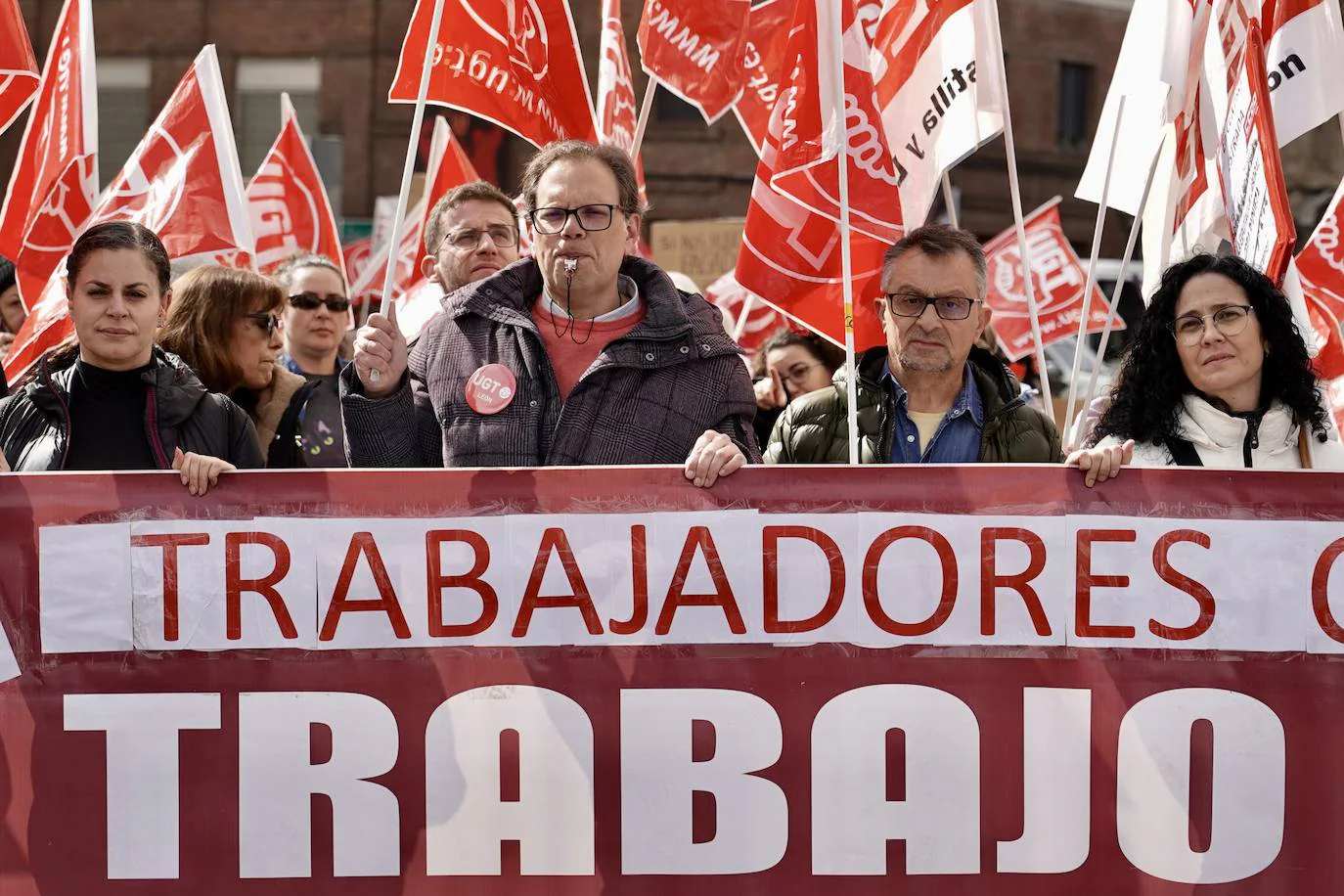 El acuerdo para la renovación del convenio del Centro Estrada de León recoge subidas salariales de entre el 13% y el 21%