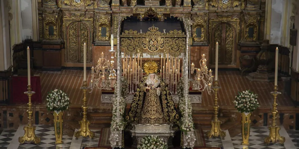 La Estrella llevará el manto de salida de la Virgen del Gran Poder en el 25 aniversario de la coronación