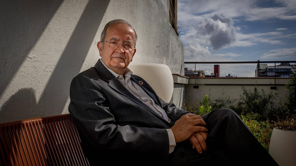 Entrevista al presidente de Pimec, Josep González en la sede de Pimec.