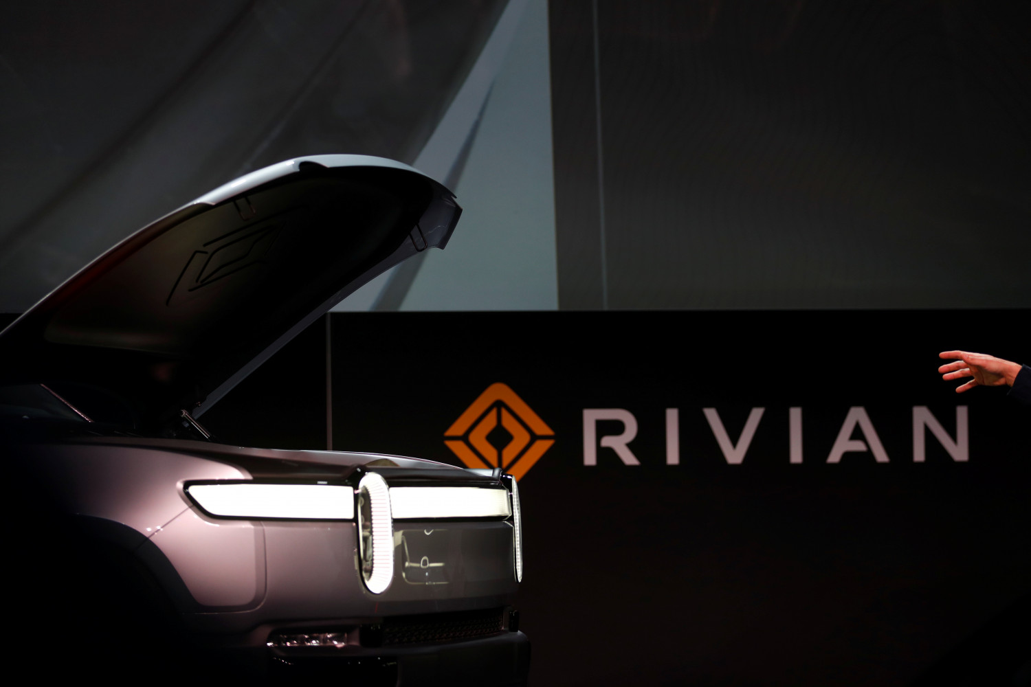 Rivian se dispara: Volkswagen invertirá 5.000 millones para crear una 'joint venture'