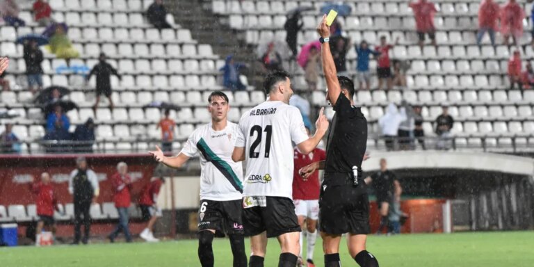 Así es el árbitro que dirigirá el Córdoba CF