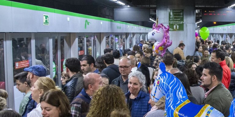 El TSJA autoriza a doblar vagones durante la huelga de metro y echa por tierra la estrategia de los sindicatos