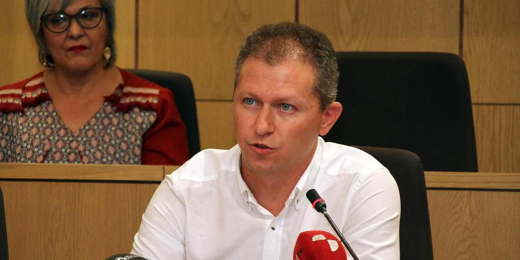 «Queremos quitar la sensación de que Villaquilambre es racista», dice su alcalde