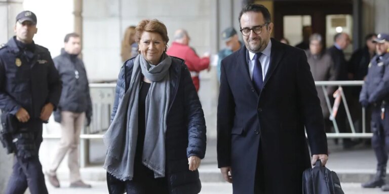 Magdalena Álvarez adelanta que el TC exculpará a Chaves y Griñán y niega que se malversaran 680 millones con los ERE