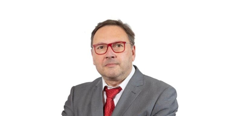 Manuel Espinar, reelegido presidente de Conhostur