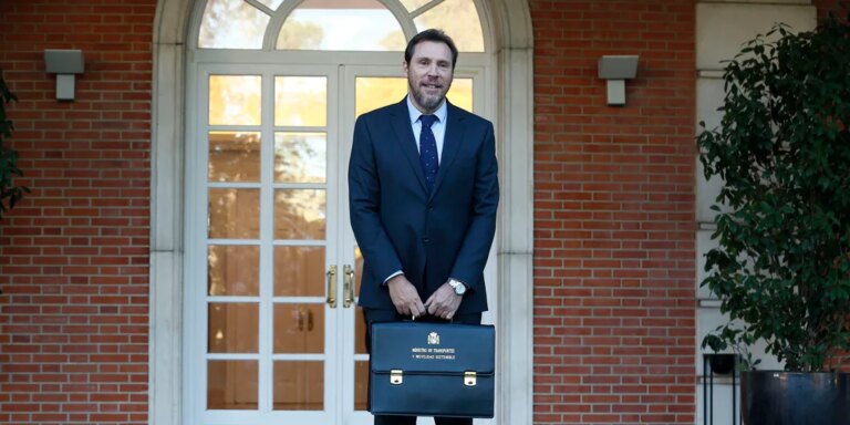 La JEC pide sancionar a la tele municipal de Almería por llamar en una tertulia «ministro primate» a Óscar Puente