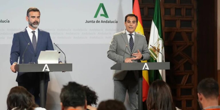 La modificación de la ley andaluza de incompatibilidad llega al Parlamento a la espera de la revisión más profunda
