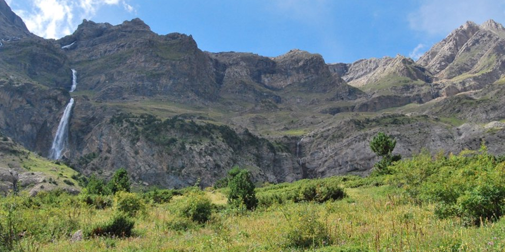 Nueve militares evacuados con síntomas de congelación e hipotermia en unas maniobras en el Pirineo Aragonés