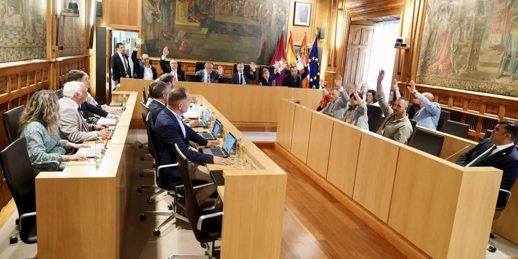 El PSOE evidencia con la autonomía leonesa su 'desequilibrio territorial'