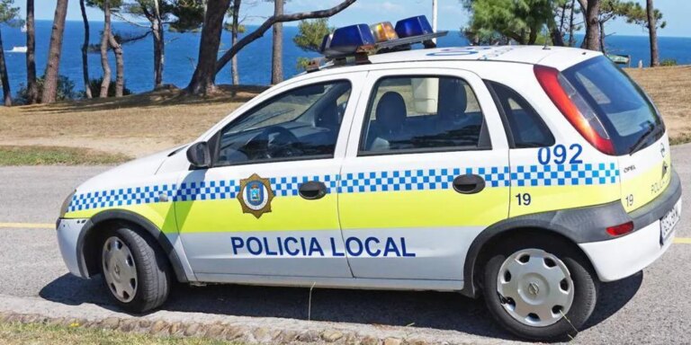 Detenido por circular sin cinturón, ebrio, drogado y con una navaja y 26 gramos de hachís en Santander