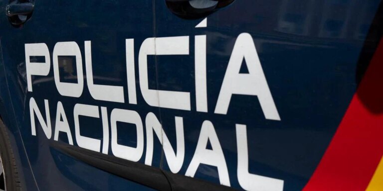 La Policía desarticula en Murcia una organización criminal que facilitaba documentación falsa a menores migrantes en Lanzarote