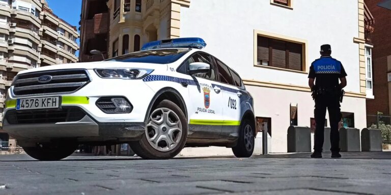 Localizan a un niño de 2 años semidesnudo en plena calle mientras su madre estaba en un bar de Tudela (Navarra)