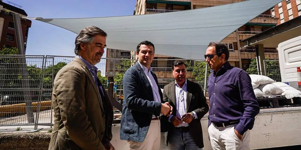 El Ayuntamiento de Córdoba quiere instalar la primera fase de toldos en colegios a la vuelta del verano