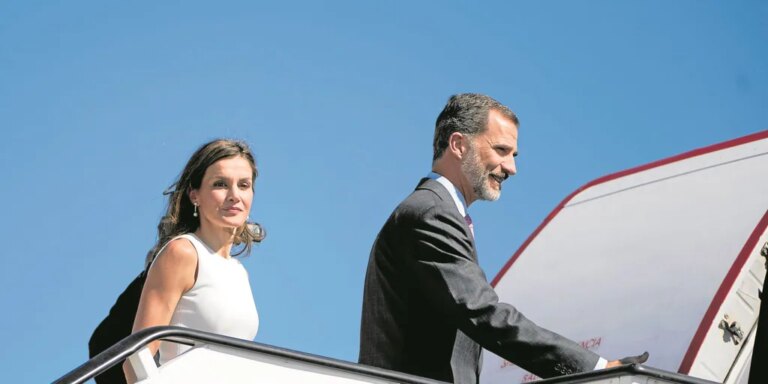 Exteriores culpa a la Zarzuela de falta de coordinación para no acompañar al Rey en su gira por los países Bálticos