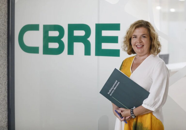 «En Sevilla no sobrevivirán todos los centros comerciales»