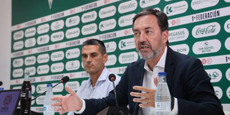 El Córdoba CF quiere tres delanteros mientras negocia con Diarra, Álex Sala, Kuki Zalazar y Calderón