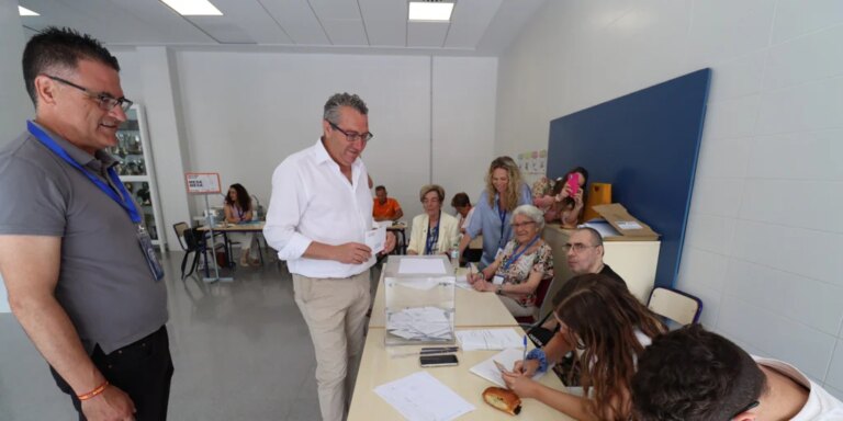 La Junta Electoral da la razón al PP ante el intento del PSOE de boicot al voto de una interventora en Alicante