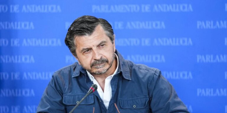 PP y Vox aplauden el recurso de la Junta de Andalucía contra la amnistía mientras que el PSOE lo tacha de «estrategia de distracción»