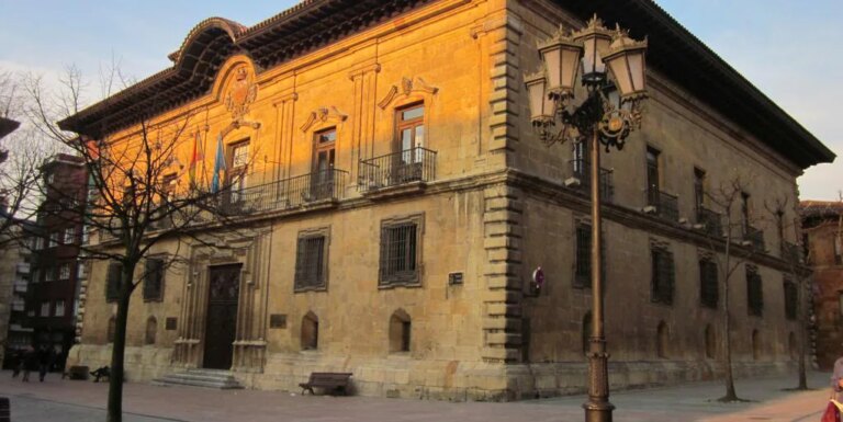 Un trabajador despedido tras 25 años en una empresa de Gijón recibirá una indemnización de 250.000 euros