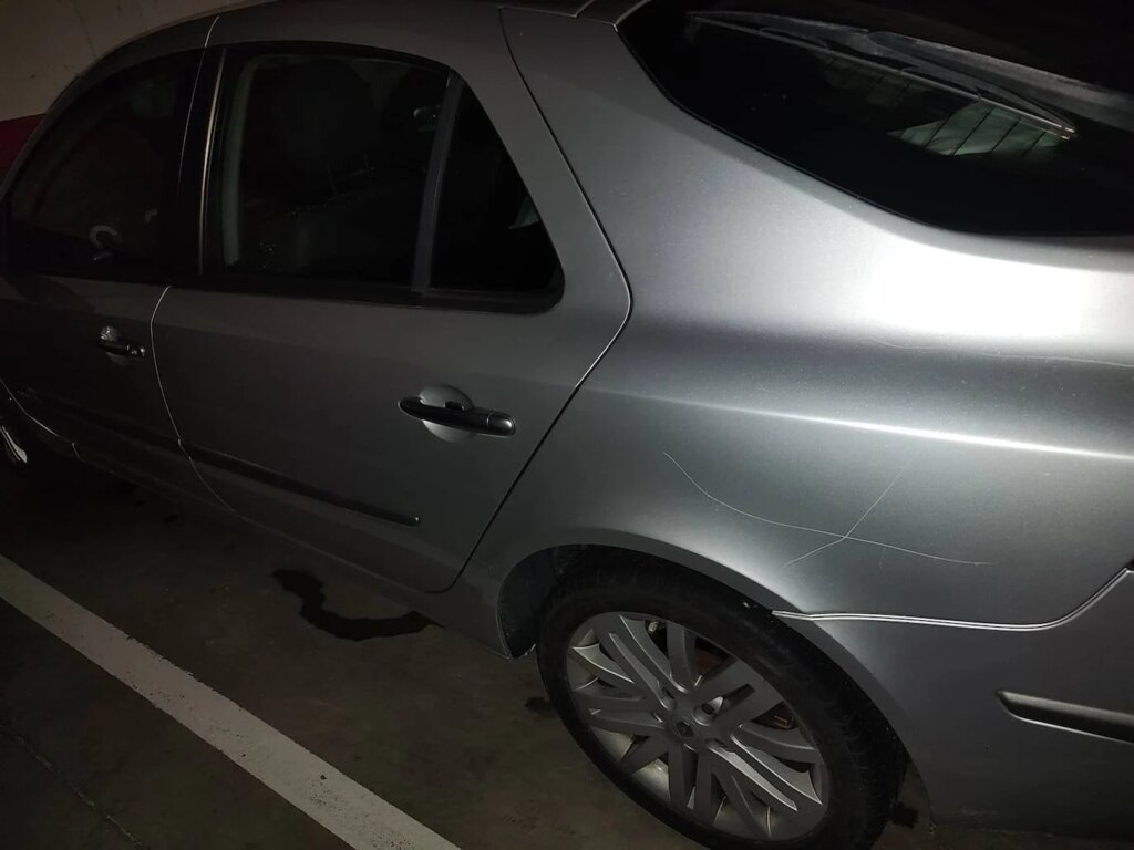 Detenida por causar daños en 67 vehículos aparcados en la zona sur de Ávila