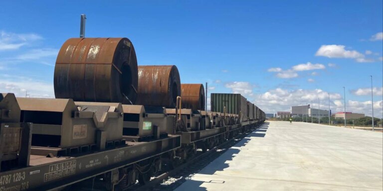 El polígono industrial de Villadangos, a todo tren