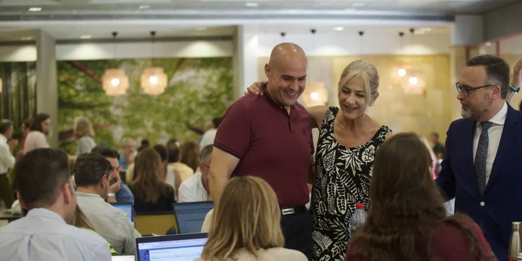 Más de 43.000 personas realizan la primera fase de las oposiciones para profesores de Andalucía