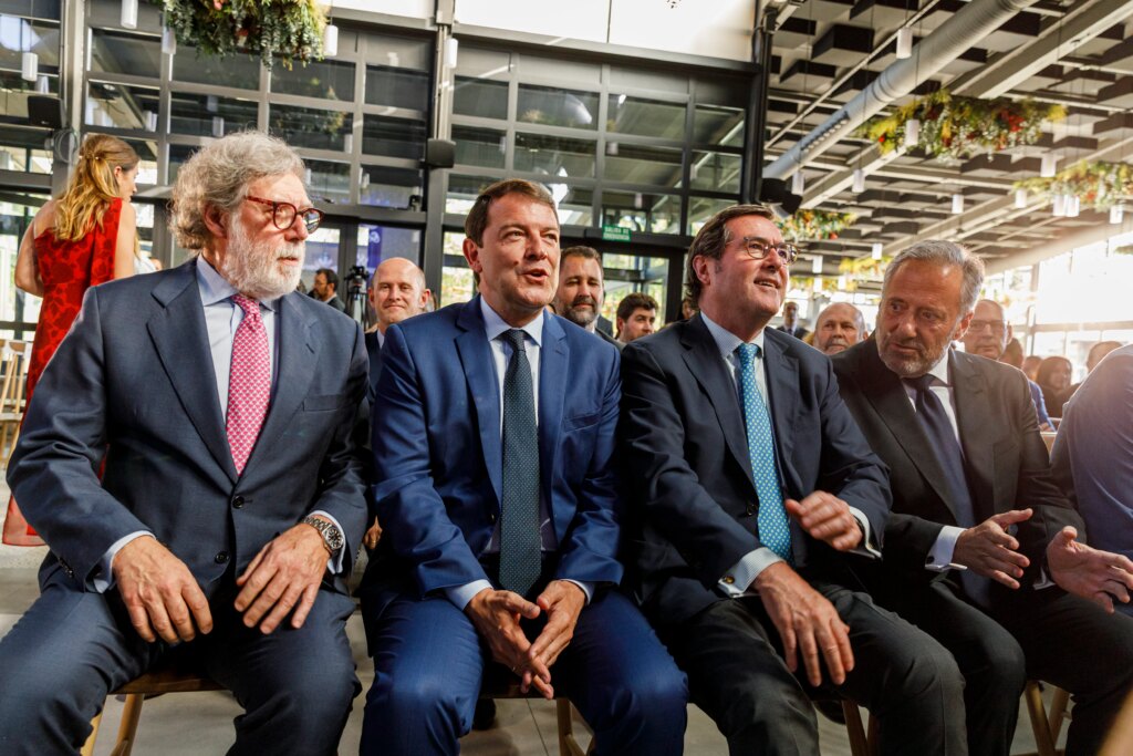 «Los empresarios somos como malabaristas sobre una cuerda floja llamada inestabilidad»