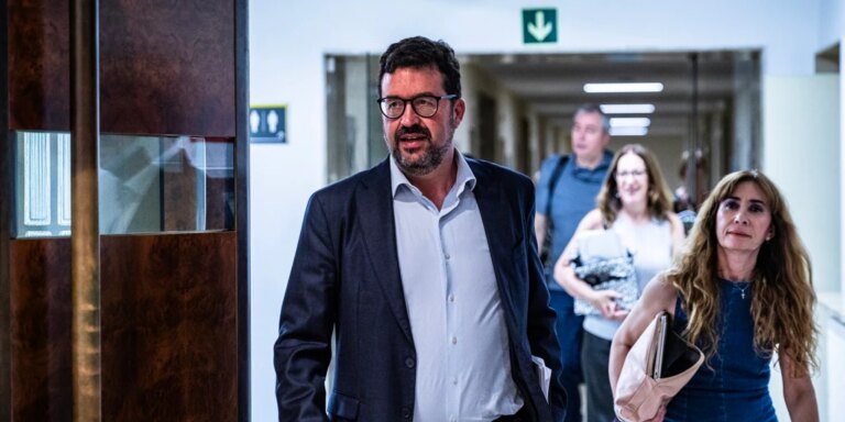 Trabajo se ablanda y estudiará un mayor periodo de transición para la reducción de jornada a 37,5 horas, como pide CEOE