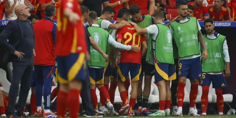 «Tu carrera queda para siempre»