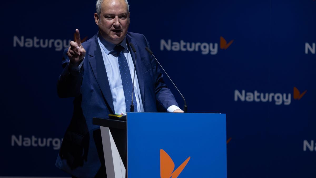 El ministro de Industria, Jordi Hereu, interviene durante la jornada 'Retos y Oportunidades de la descarbonización en la industria', en CaixaForum Madrid, a 10 de julio de 2024, en Madrid (España). Dicho acto está organizado por Naturgy y en él varios exp