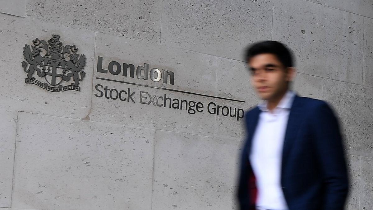 La Bolsa de Londres celebra la victoria del Partido Laborista en las elecciones del Reino Unido.
