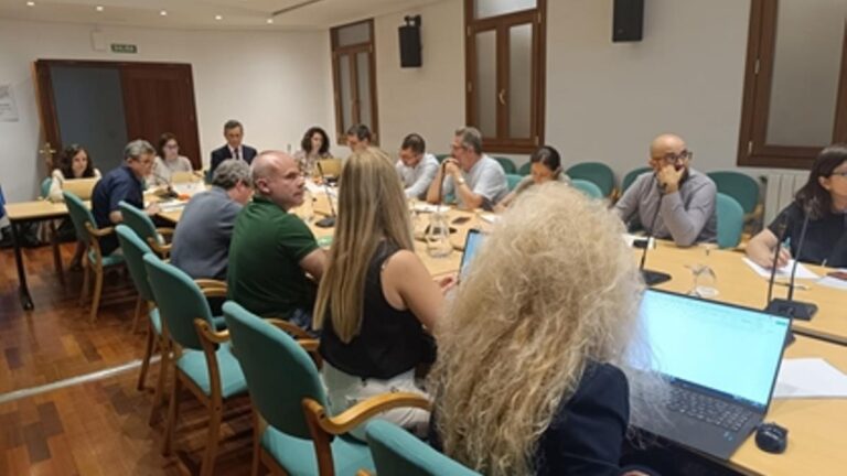 Un momento de la reunión celebrada en la sede del Ministerio de Agricultura.