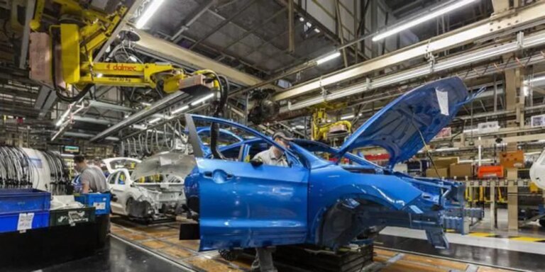 El automóvil español se hizo con el primer lugar de la balanza comercial en 2023