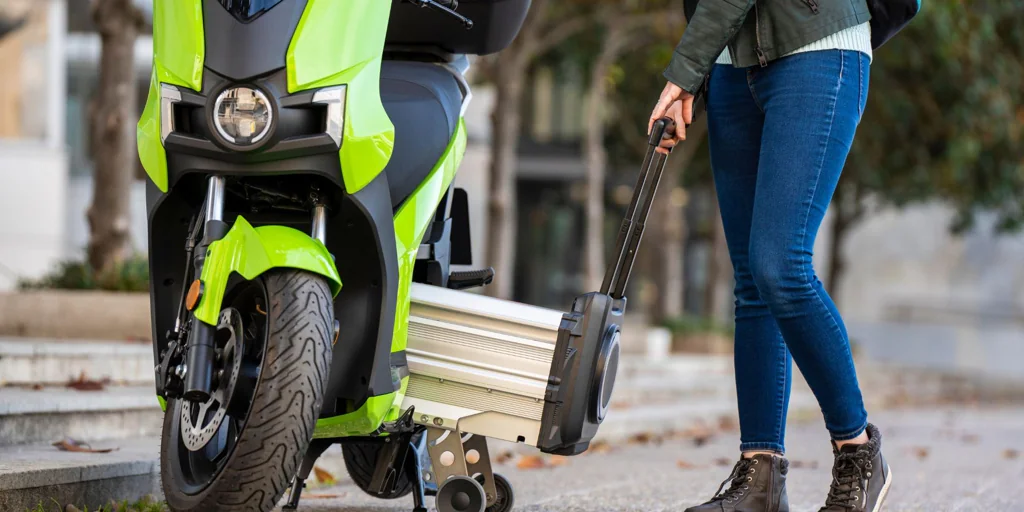 Las ventas de motos y vehículos ligeros eléctricos se hunden un 40%