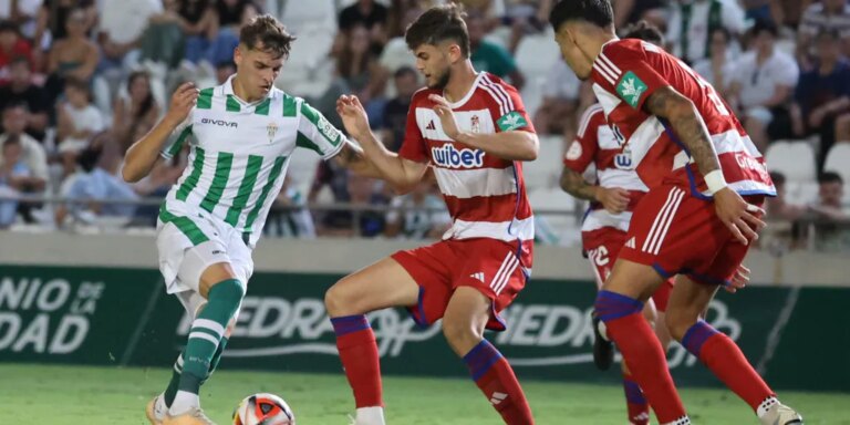 El Córdoba CF compra en propiedad a Alex Sala