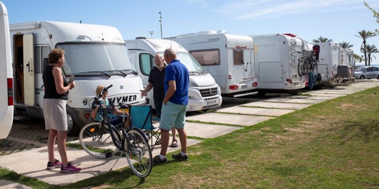 Estas son las playas de Murcia donde puedes aparcar con tu camper o autocaravana