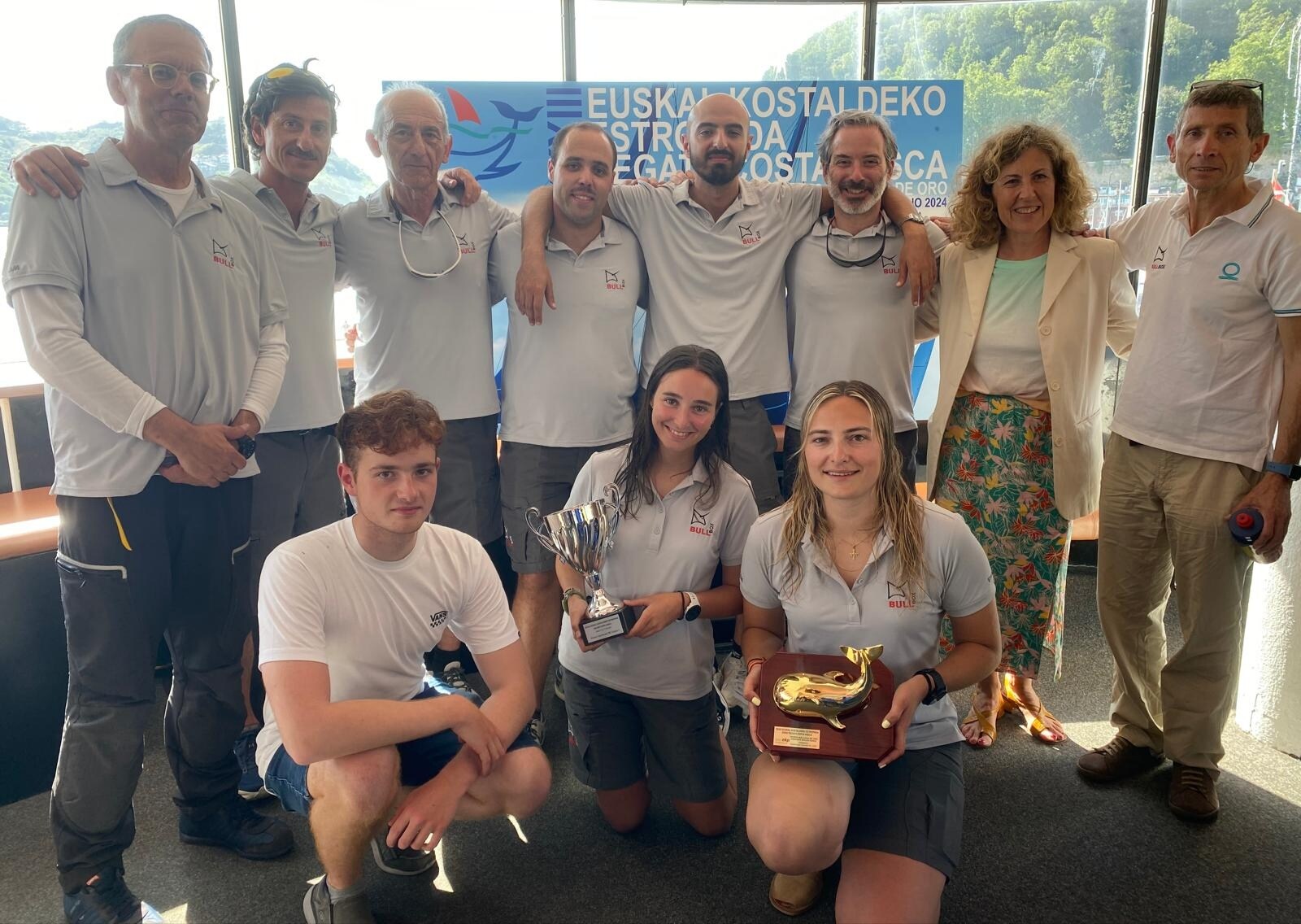 El «Bullbox» asturiano levanta la Ballena de Oro en la XXXIII Regata Costa Vasca