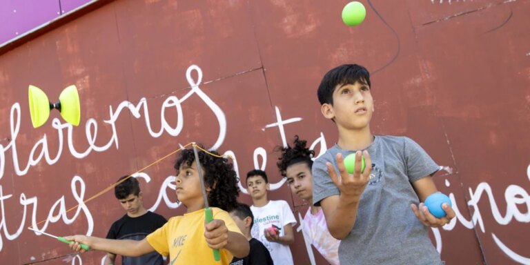 De la guerra en Gaza al circo en Rivas: «Aquí podemos dormir porque no hay bombas»