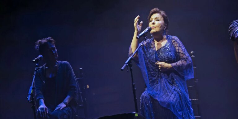 Carmen Linares y Cañizares, en una tarde de vocación flamenca