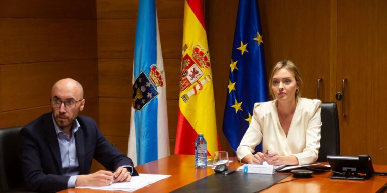 Galicia se prepara para recibir a 28 de los 54 menas que acordó acoger