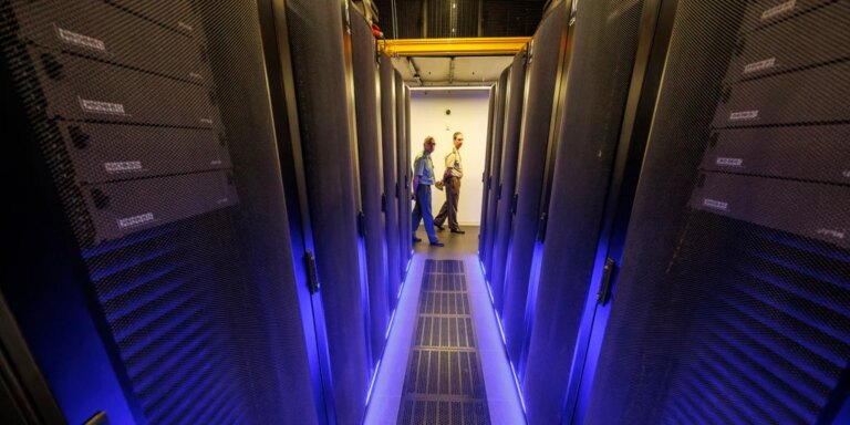 La Fábrica Nacional de Moneda y Timbre inaugura su Centro Tecnológico de Burgos