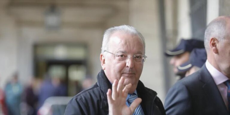 El TC afirma que el exconsejero Fernández no estaba «obligado a oponerse a ilegalidades» en el sistema de los ERE