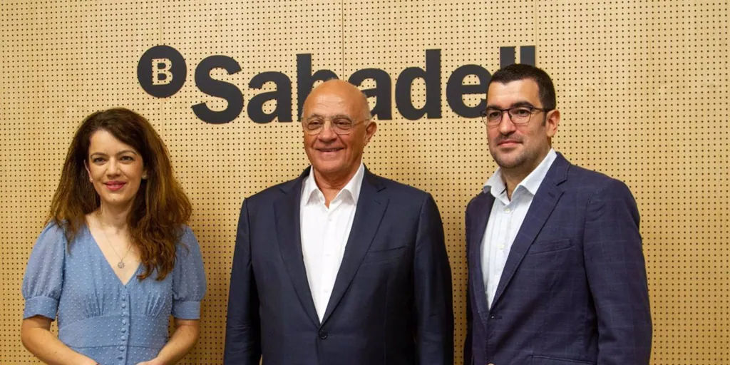 La Fundación Banco Sabadell premia a los investigadores Elvan Böke y Manuel Delgado