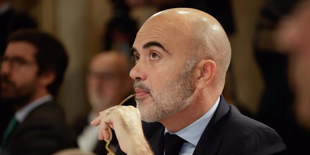 Dani Sirera acusa a Collboni de alentar la 'turismofobia' en Barcelona