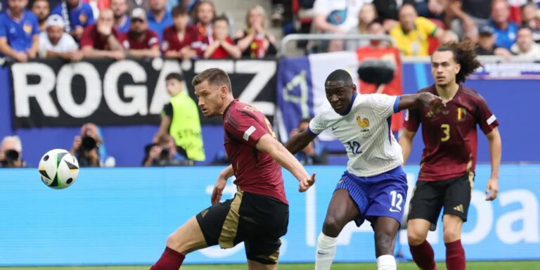 Francia 1 - Bélgica 0: Francia tumba Bélgica y se mete en cuartos entre bostezos