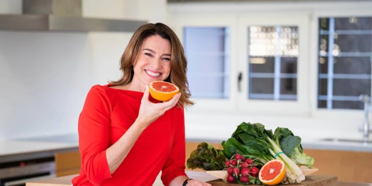 «Cenar mucho justo antes de dormir es un gran castigo para las mitocondrias»