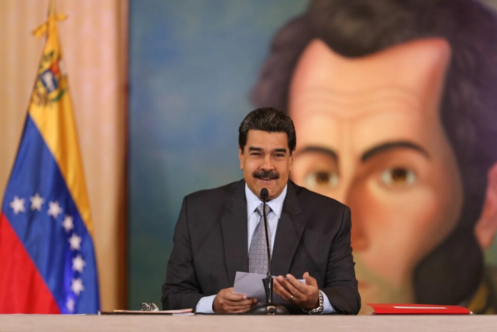 Venezuela acuerda «mejorar relaciones» con EEUU tras reanudar diálogo
